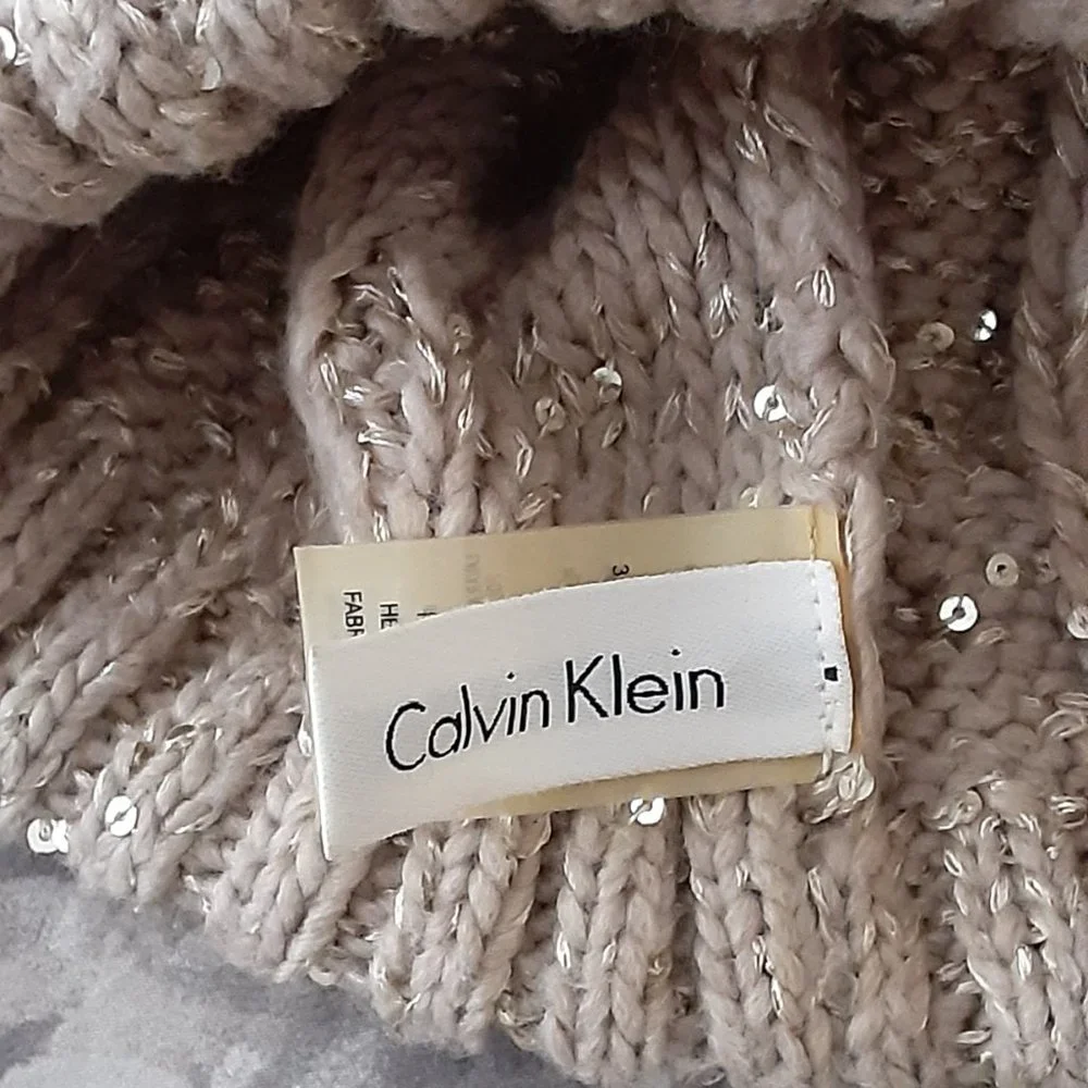 CAVIN KLEIN cable knit HAT - Camel with sequins